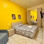 Casa Pandora Rosaapartmentsortigia