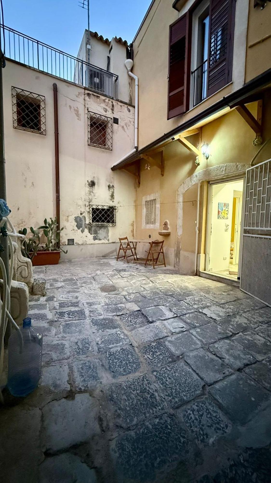 Hébergement de vacances Casa Pandora Rosaapartmentsortigia Syracuse